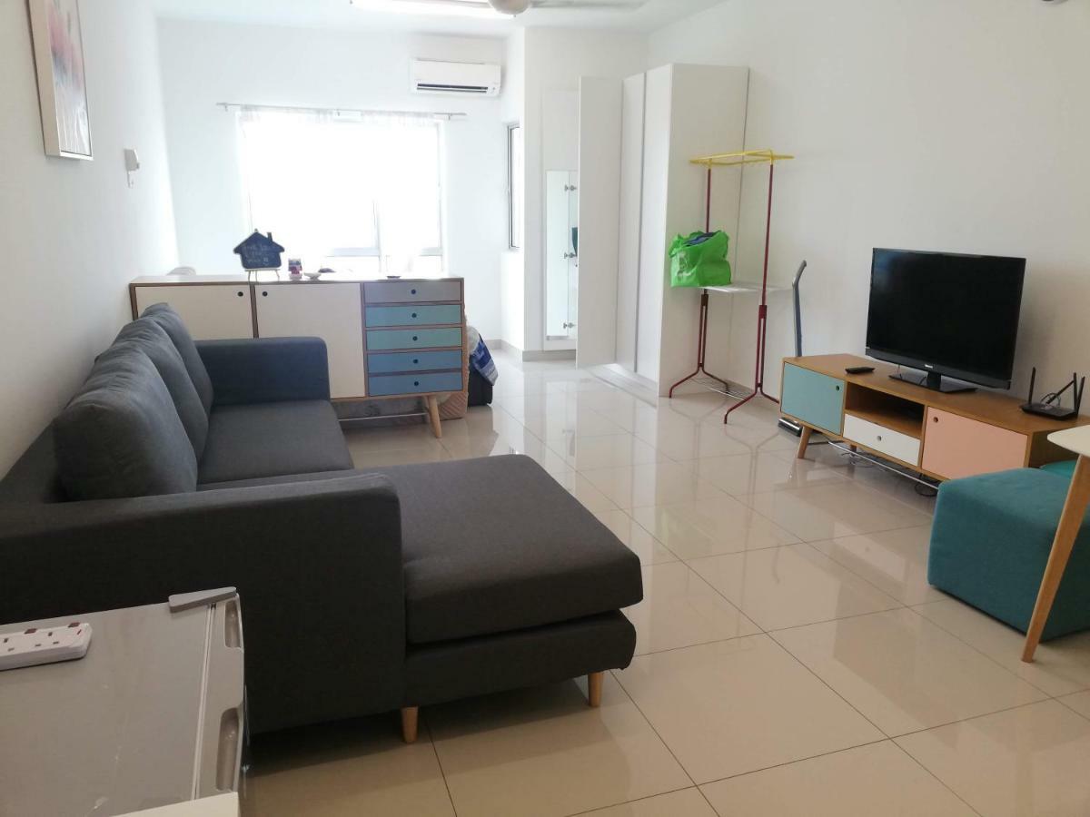 2 Carpark Gep 5 Star Bed & Sofa